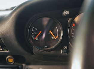 1990 Porsche 911 (964) Carrera 4 Targa