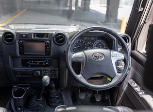 2014 Toyota Land Cruiser VDJ79 Double Cab Pick Up V8 - 6x6 Conversion 