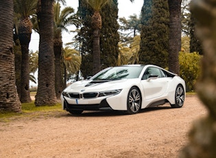 2015 BMW i8