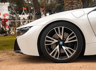 2015 BMW i8