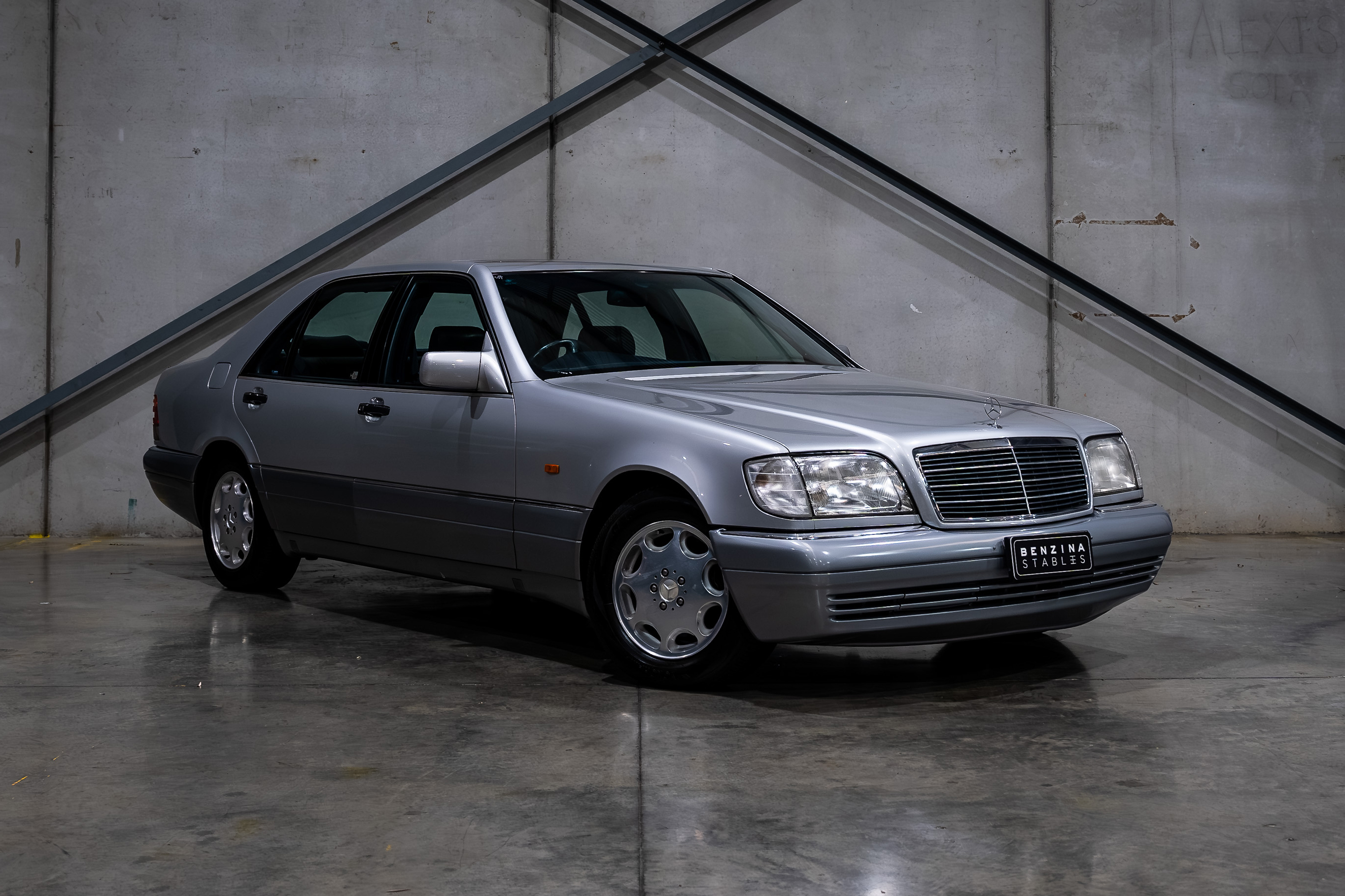 1994 Mercedes-Benz (W140) S500