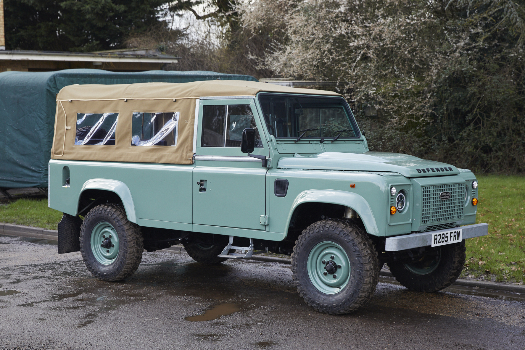 1998 Land Rover Defender 110 Soft Top