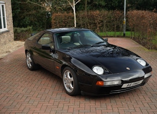 1988 Porsche 928 S4