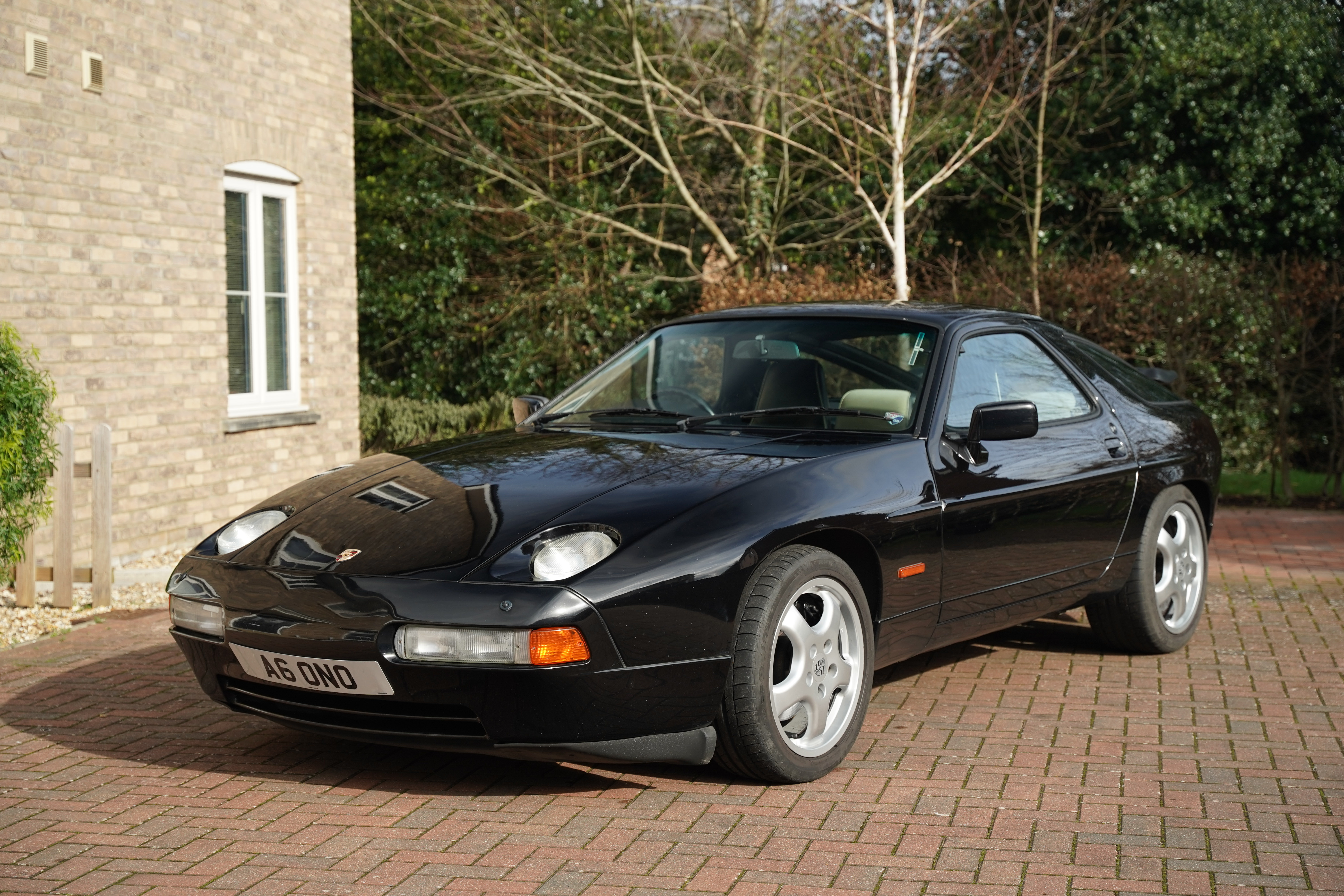 1988 Porsche 928 S4