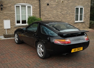 1988 Porsche 928 S4