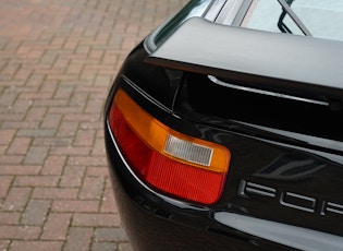 1988 Porsche 928 S4