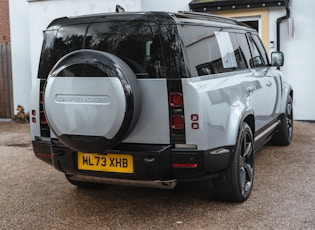 2023 Land Rover Defender 130 P400 X-Dynamic - 1,135 Miles