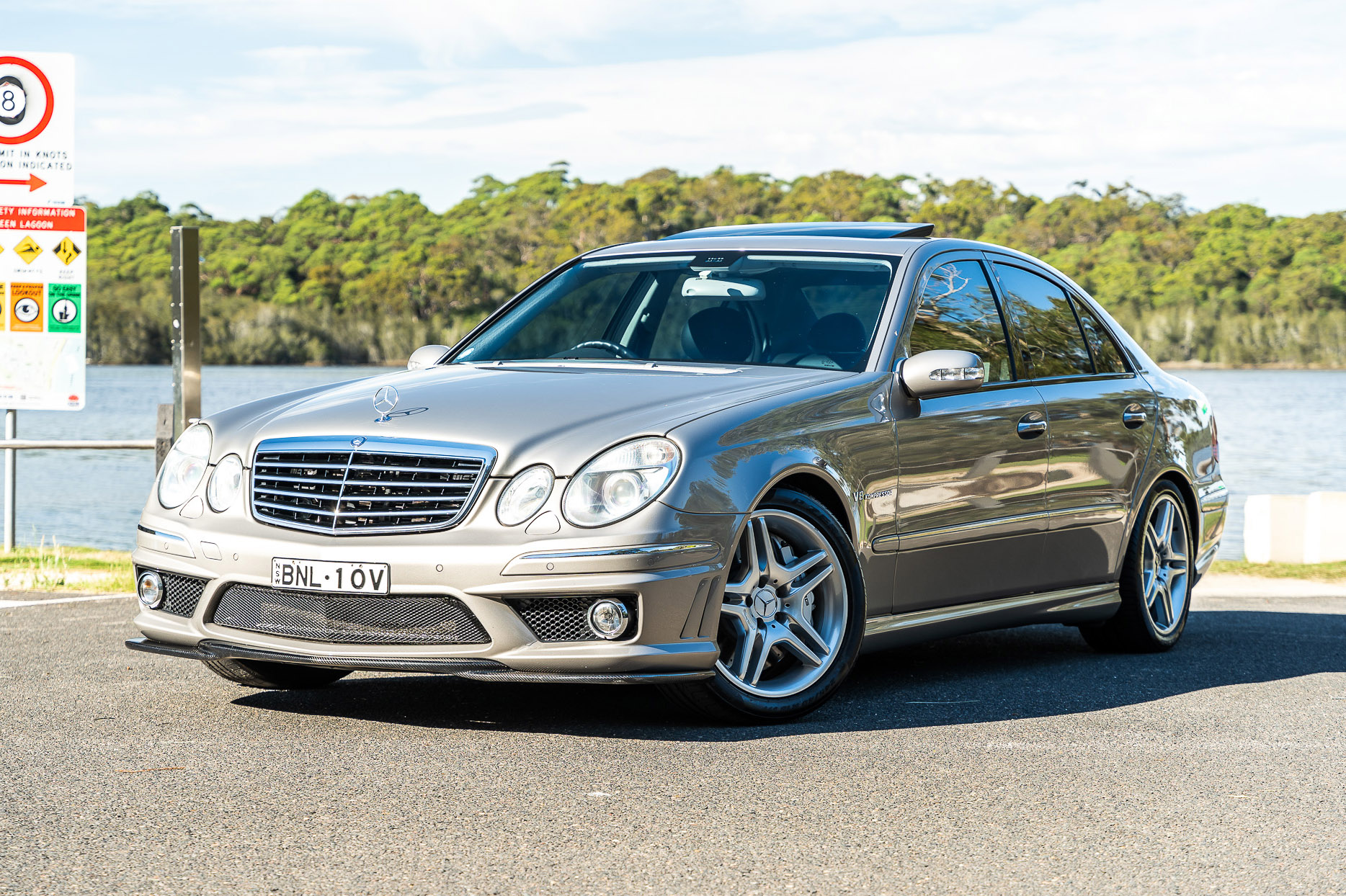 2005 Mercedes-Benz (W211) E55 AMG