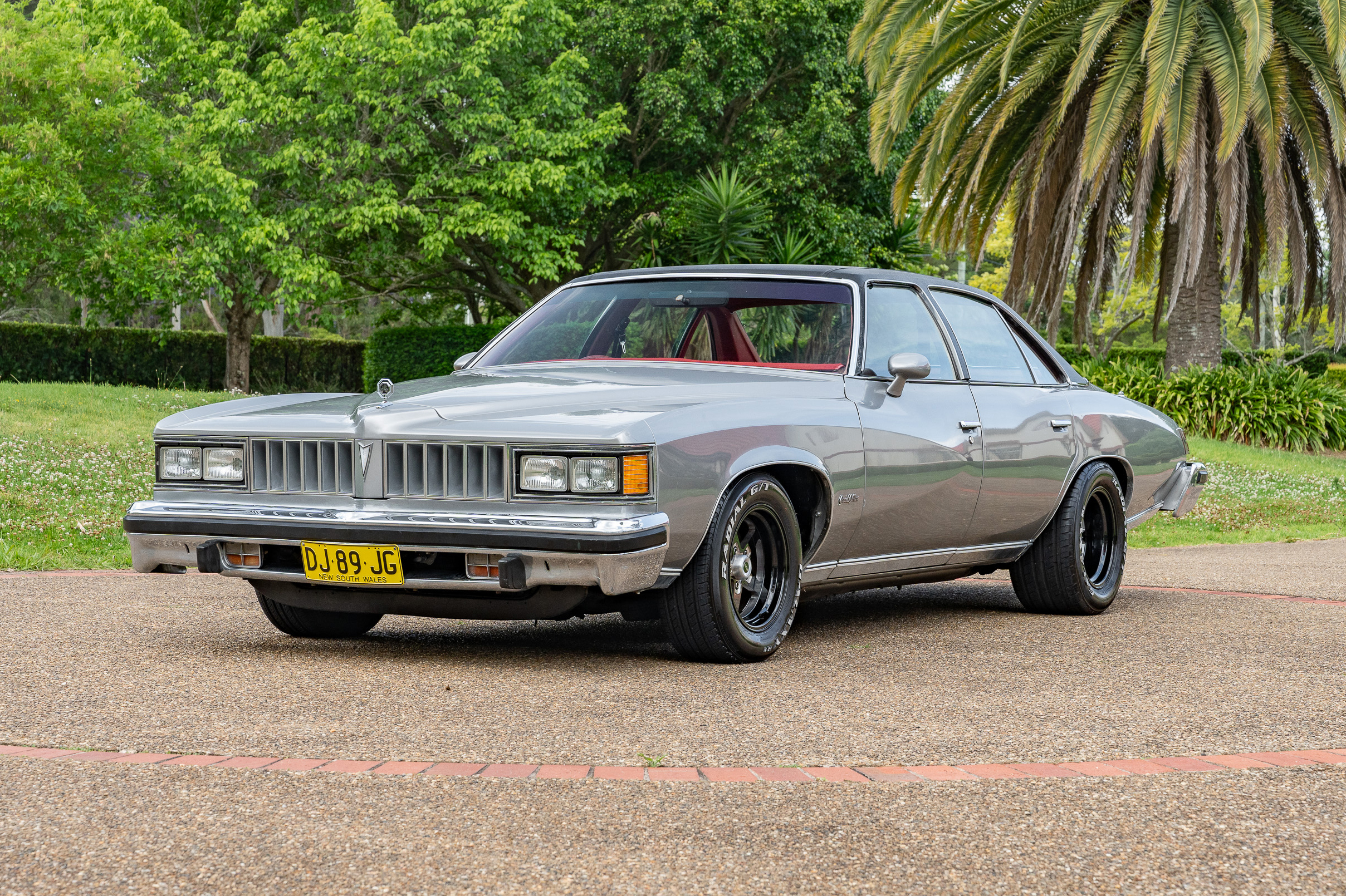 1976 Pontiac Grand Le Mans