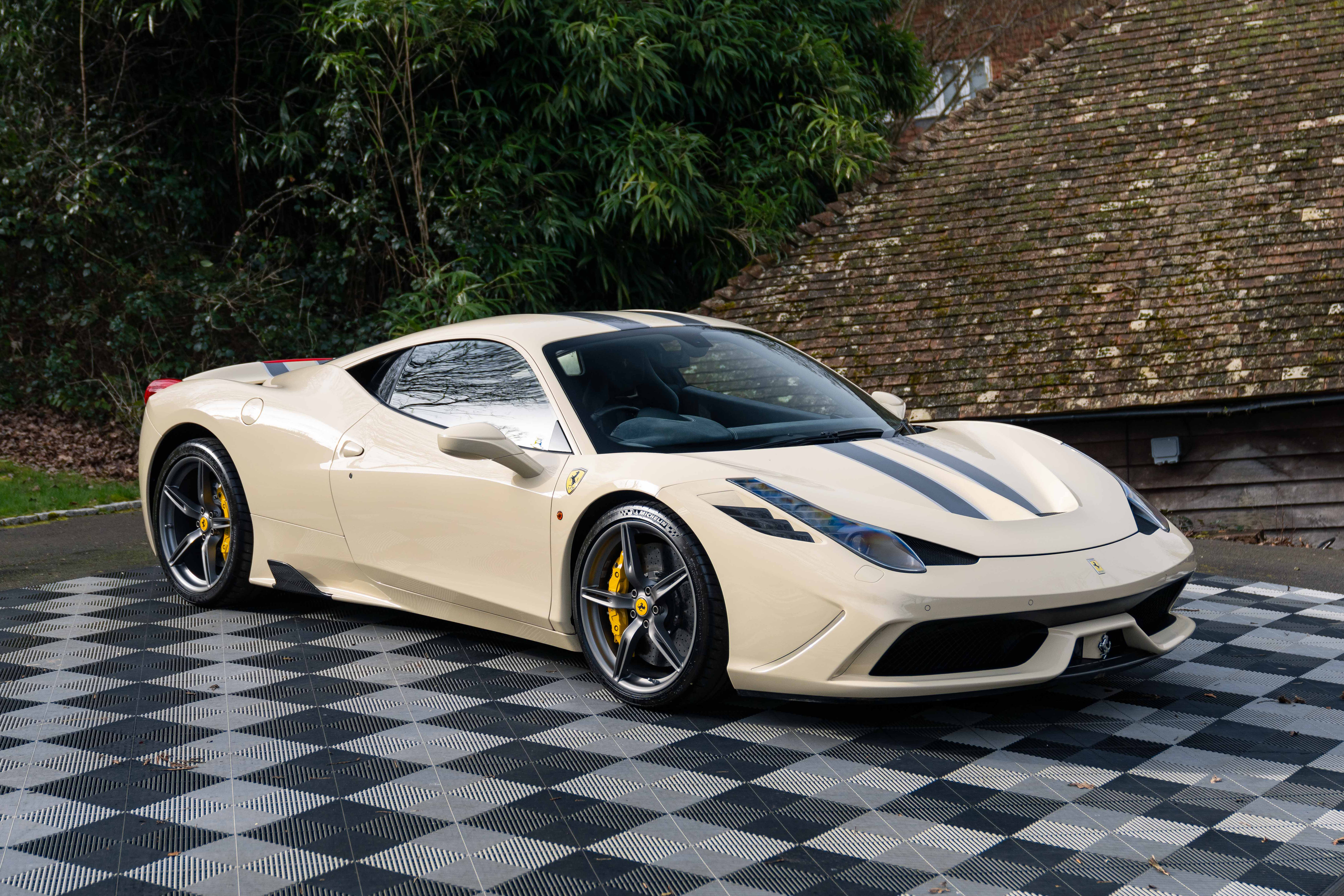 2015 Ferrari 458 Speciale