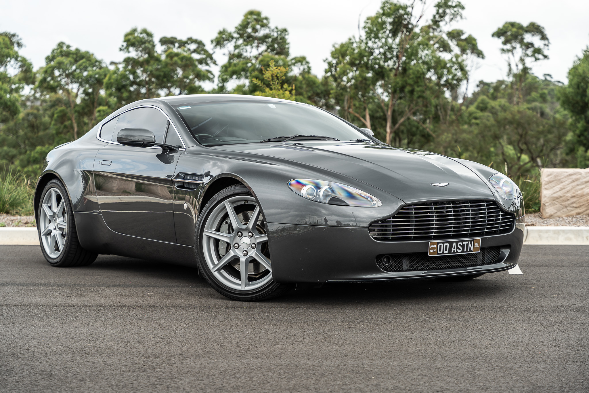 2007 Aston Martin V8 Vantage - Manual – 39,829 km