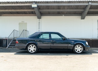 1994 Mercedes-Benz (W124) E500 Limited