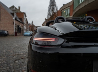 2020 Porsche 718 Spyder - Manual