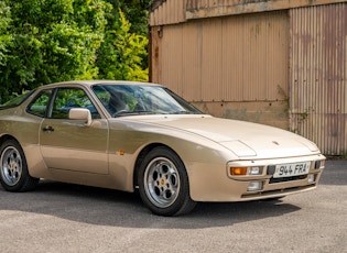 1985 Porsche 944 Lux  