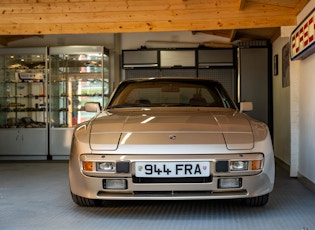 1985 Porsche 944 Lux  