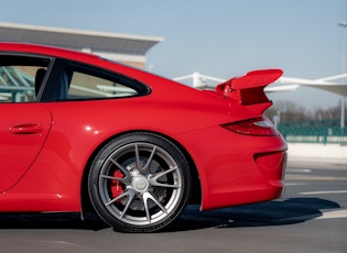 2010 Porsche 911 (997.2) GT3