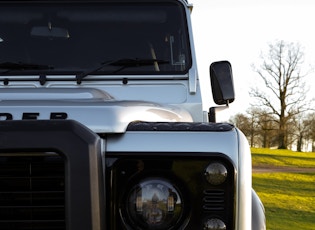 2014 Land Rover Defender 110 XS Station Wagon – 21,088 Miles 