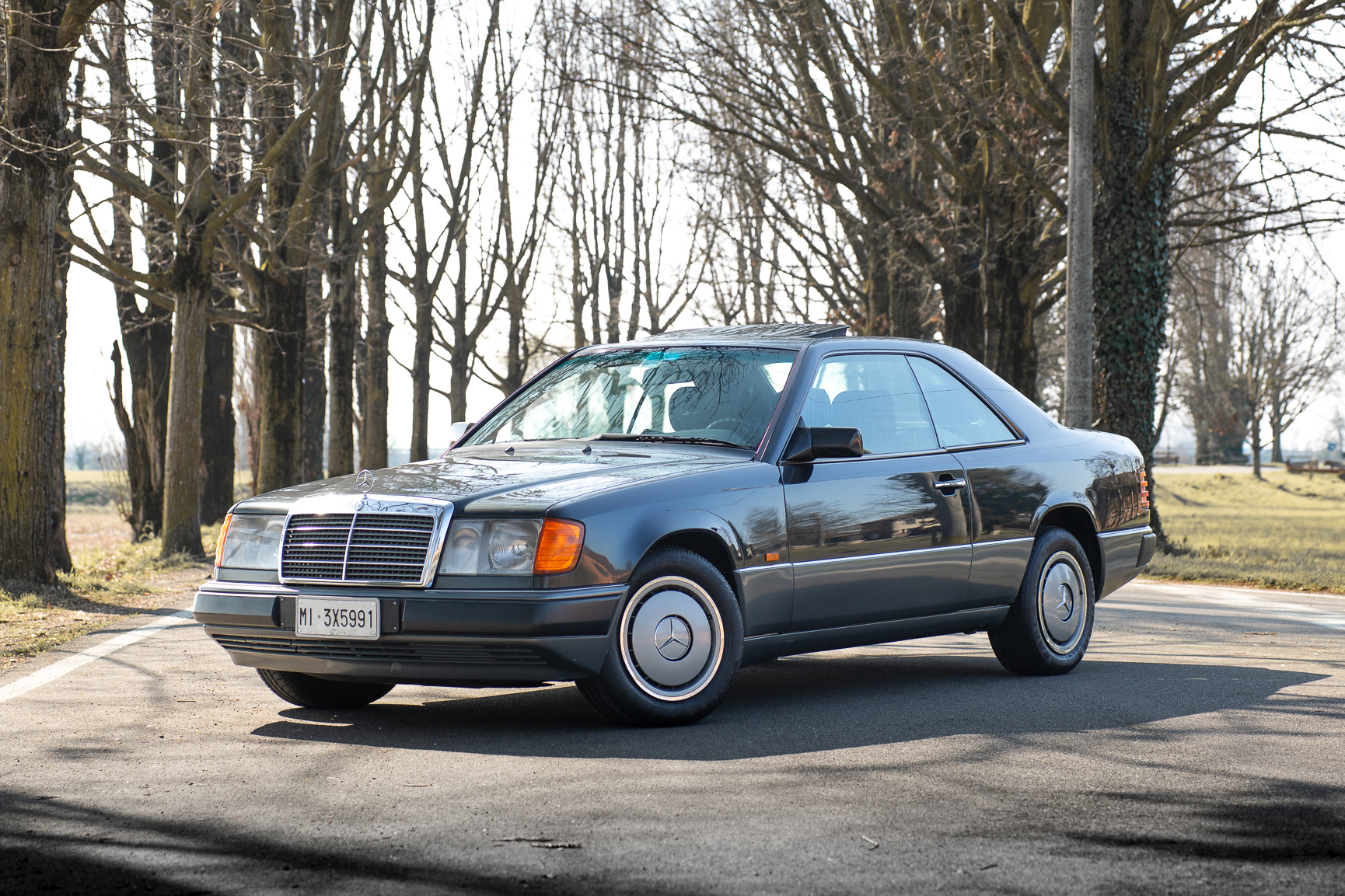 1992 Mercedes-Benz (W124) 200 CE