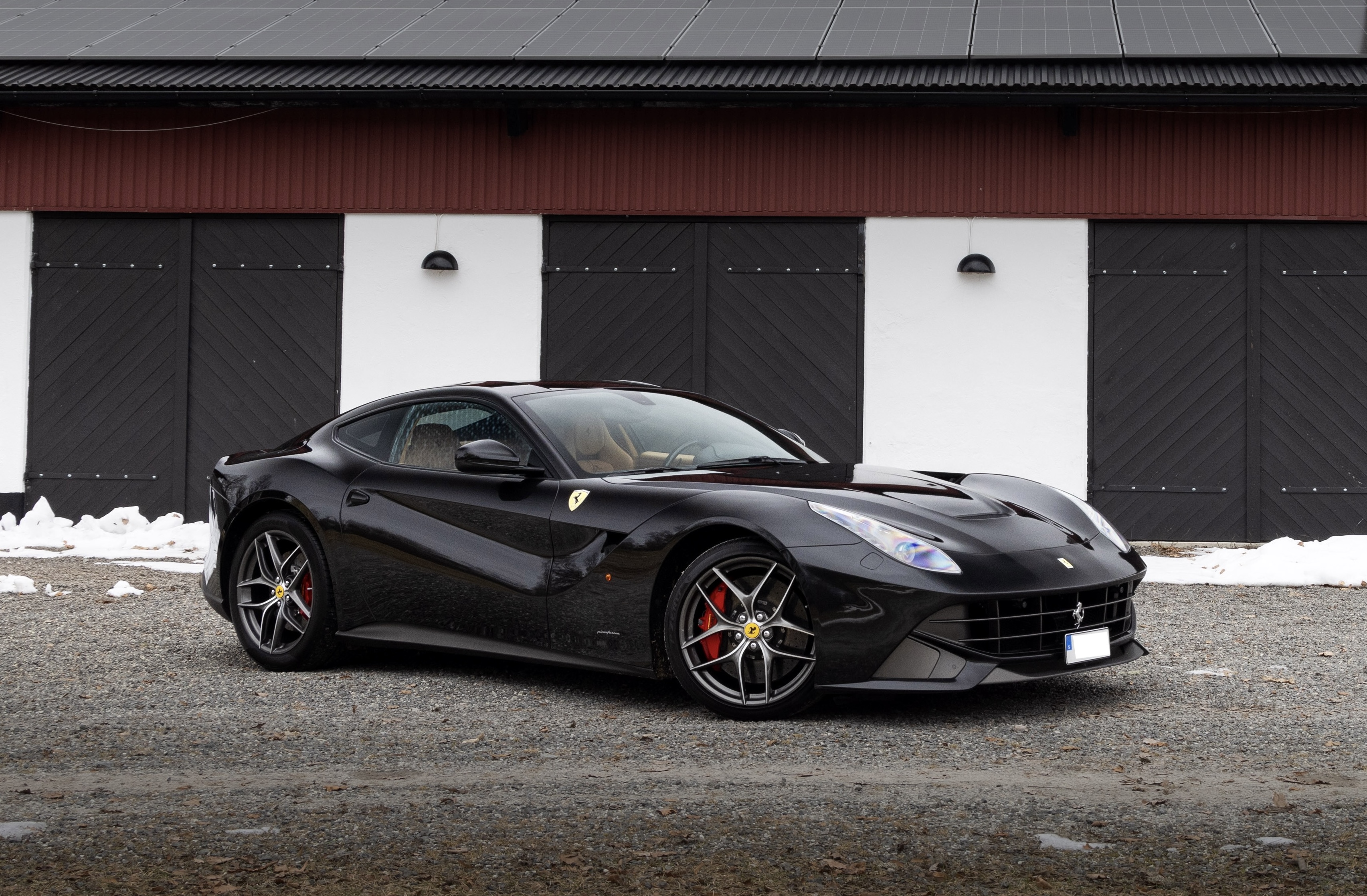 2015 Ferrari F12 Berlinetta - 21,858 km