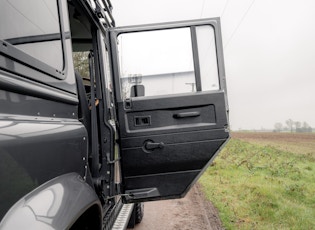 2014 Land Rover Defender 110 XS Station Wagon - 32,978 Miles