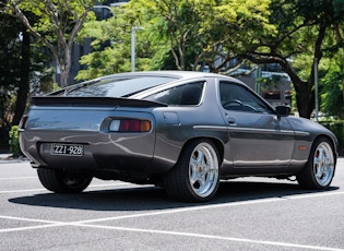 1986 Porsche 928 S - Manual