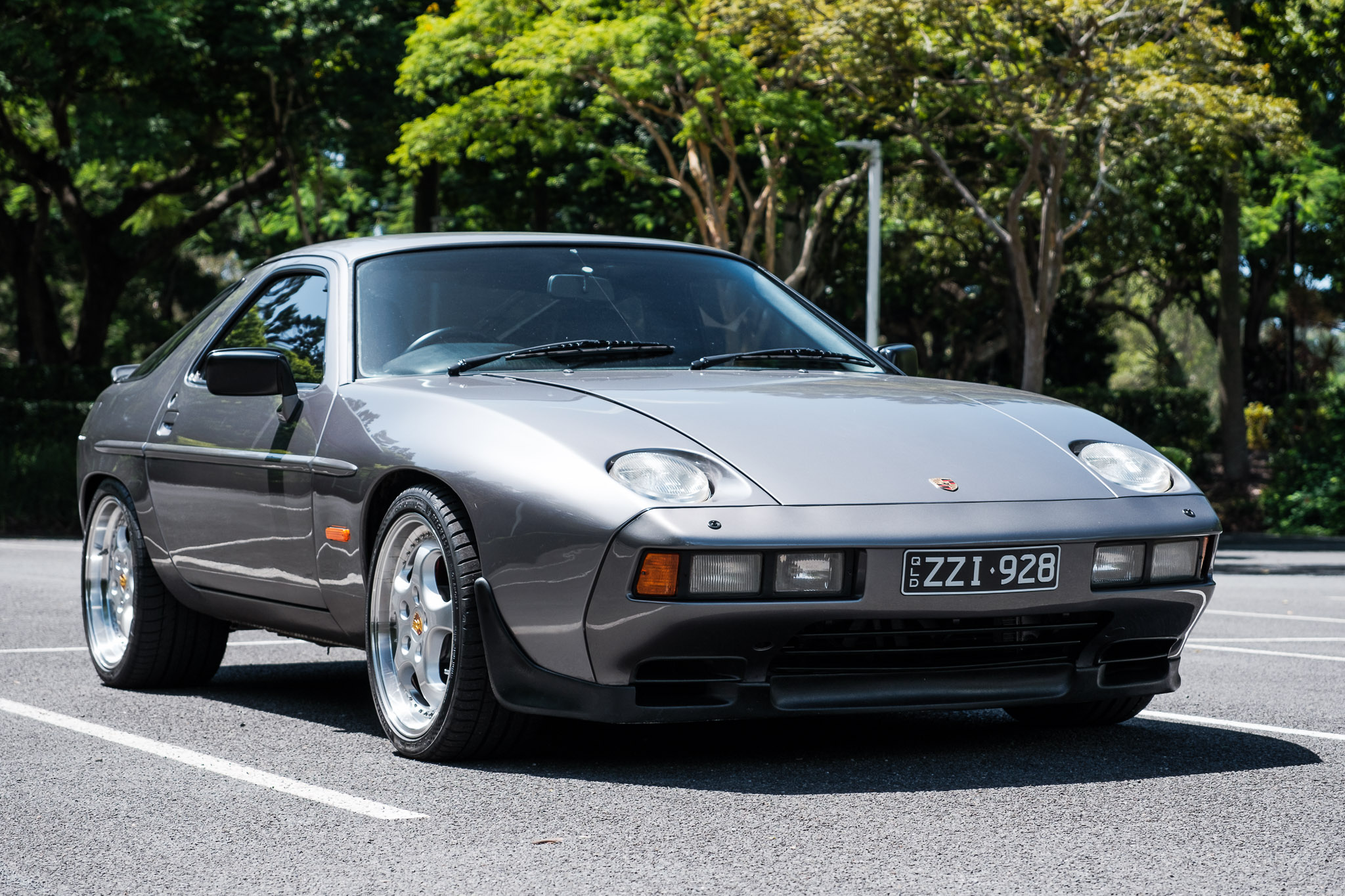 1986 Porsche 928 S - Manual