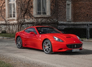 2010 Ferrari California