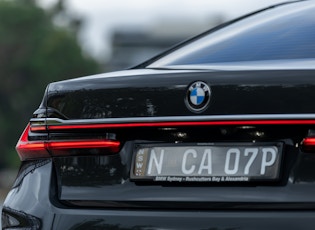 2019 BMW (G11) 740i