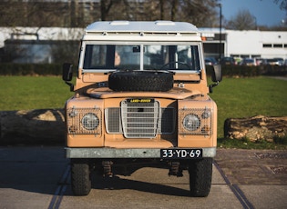 1976 Land Rover Series III 88"