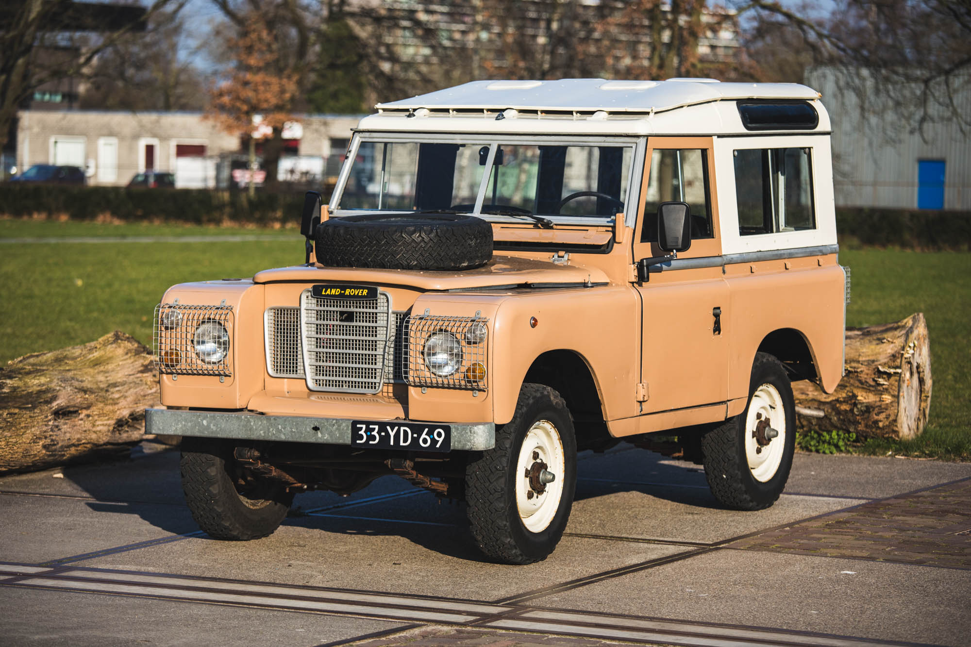 1976 Land Rover Series III 88"