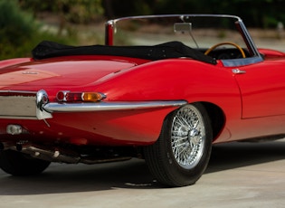 1962 Jaguar E-Type Series 1 3.8 Roadster