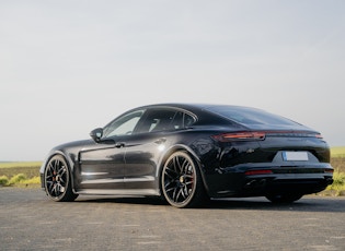 2019 Porsche Panamera GTS