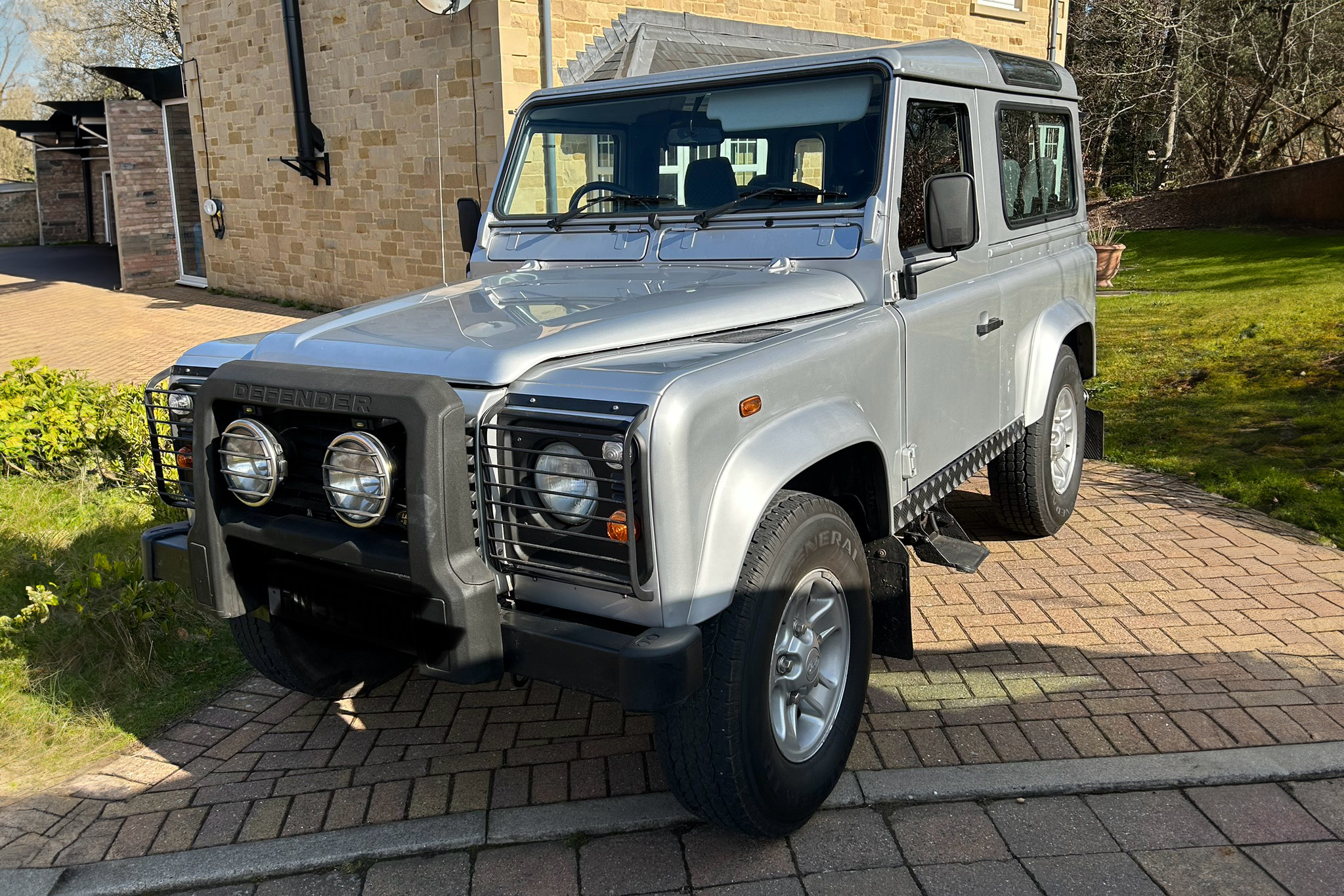 2005 Land Rover Defender 90 TD5 County