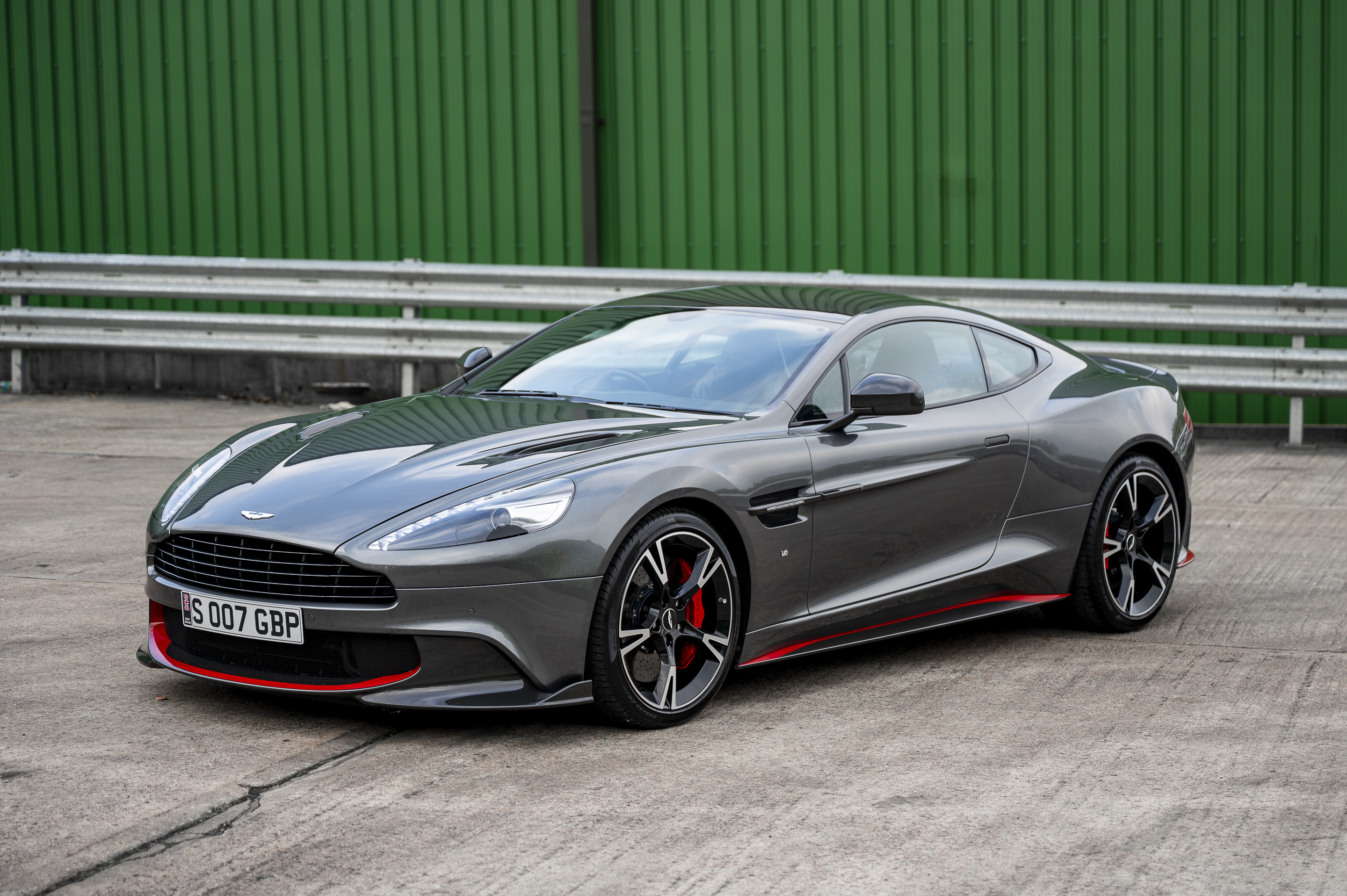 2018 Aston Martin Vanquish S