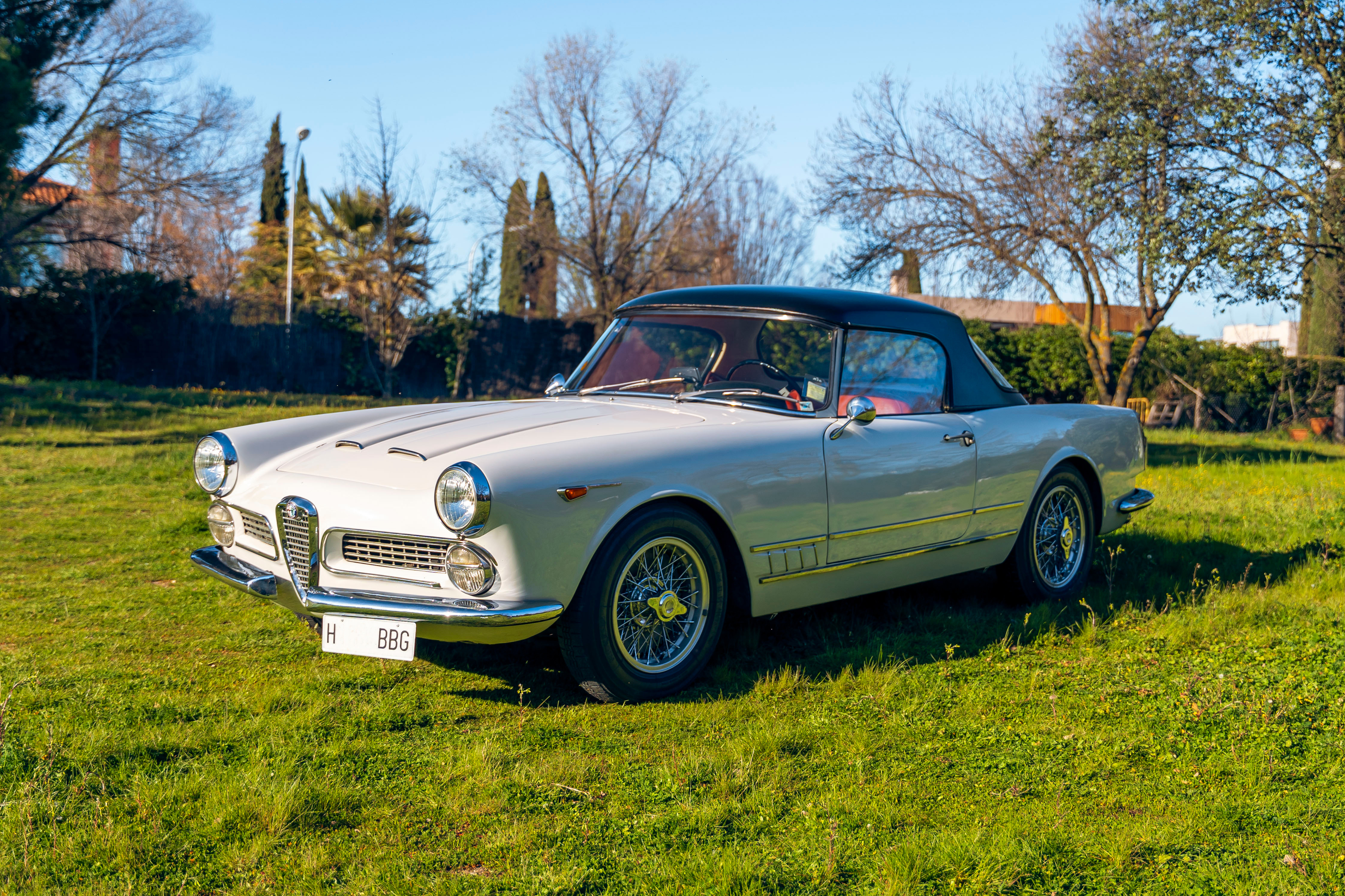 1961 Alfa Romeo 2000 Touring Spider