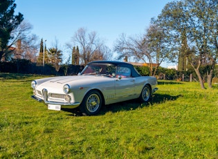 1961 Alfa Romeo 2000 Touring Spider