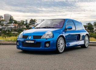 2003 Renault Clio V6 Phase 2