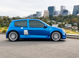 2003 Renault Clio V6 Phase 2