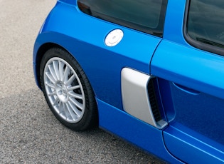 2003 Renault Clio V6 Phase 2