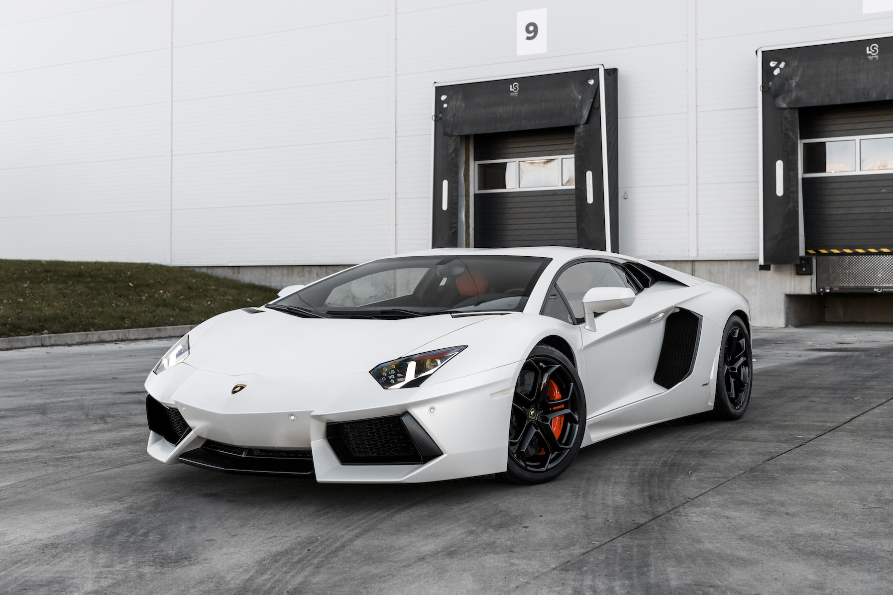 2012 Lamborghini Aventador LP700-4 - 1,155 km - VAT Q