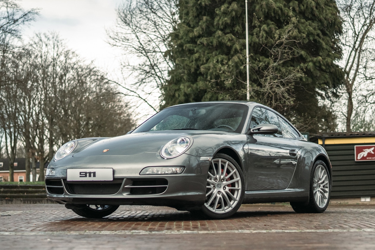 2007 Porsche 911 (997) Carrera 4S - 27,724 KM - VAT Q