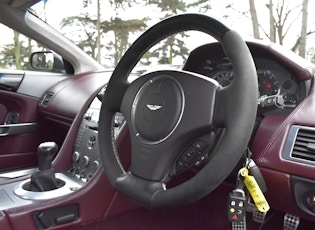 2005 Aston Martin DB9 - Manual