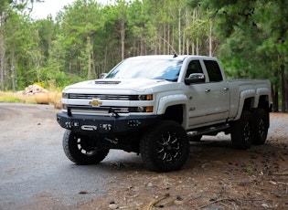 2018 Chevrolet Silverado 2500HD Z71 LTZ - 6X6