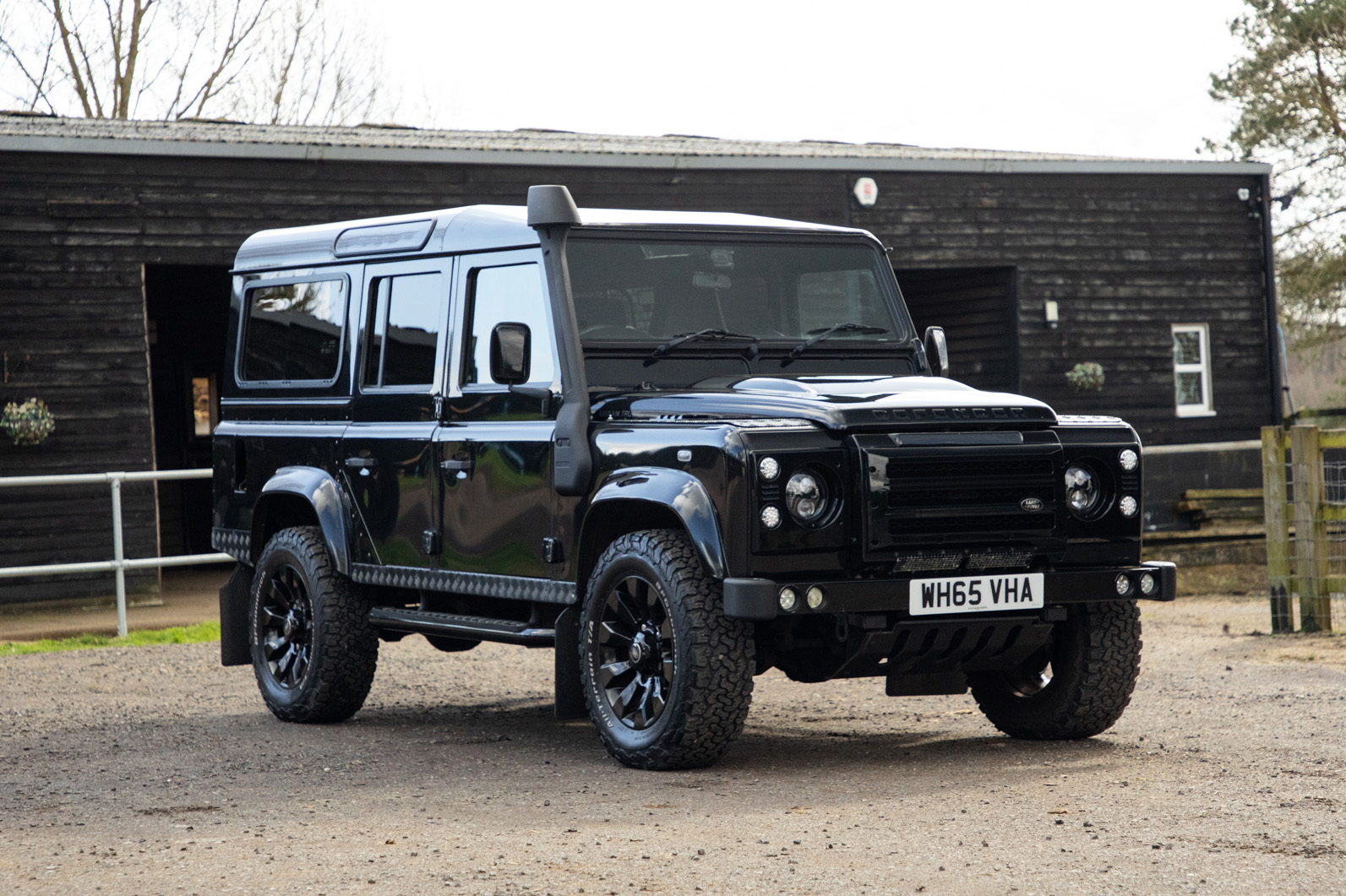 2015 Land Rover Defender 110 XS Landmark Edition