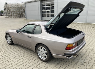 1988 Porsche 944 Turbo S ‘Silver Rose’