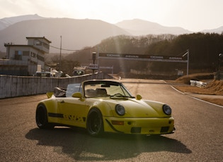 1990 Porsche 911 (964) Carrera 2 Cabriolet - RWB Custom