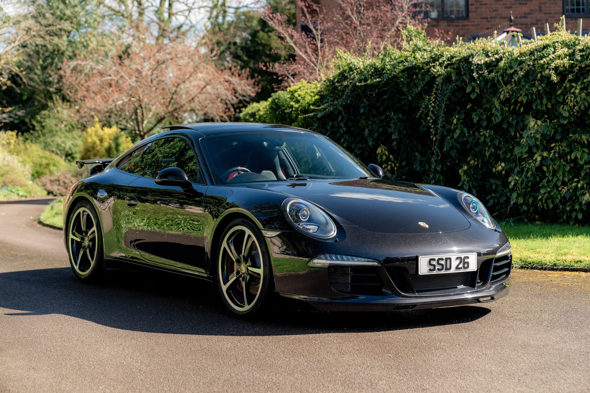 2014 Porsche 911 (991) Carrera S - 20,869 Miles