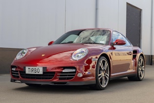 2010 Porsche 911 (997.2) Turbo - Manual