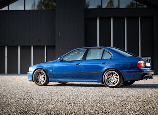 2001 BMW (E39) M5