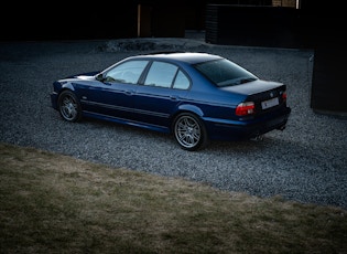 2001 BMW (E39) M5